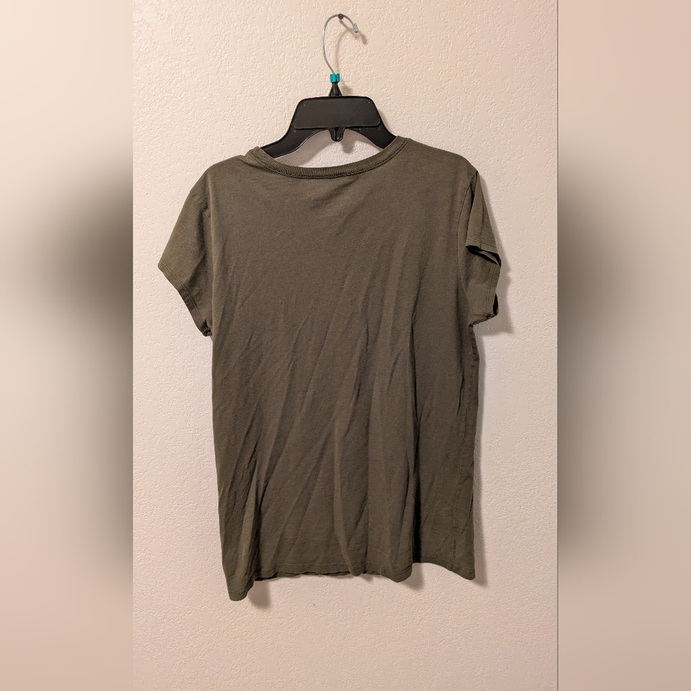 Old Navy Green Short Sleeve Graphic Tee - Picture 2 of 5
